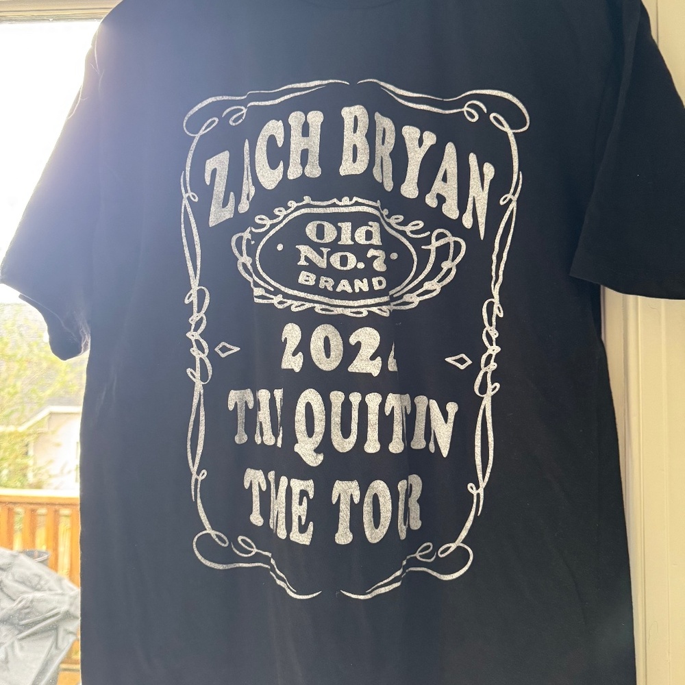 NWOT XL Official Zach BryanThe Quittin Time Tour